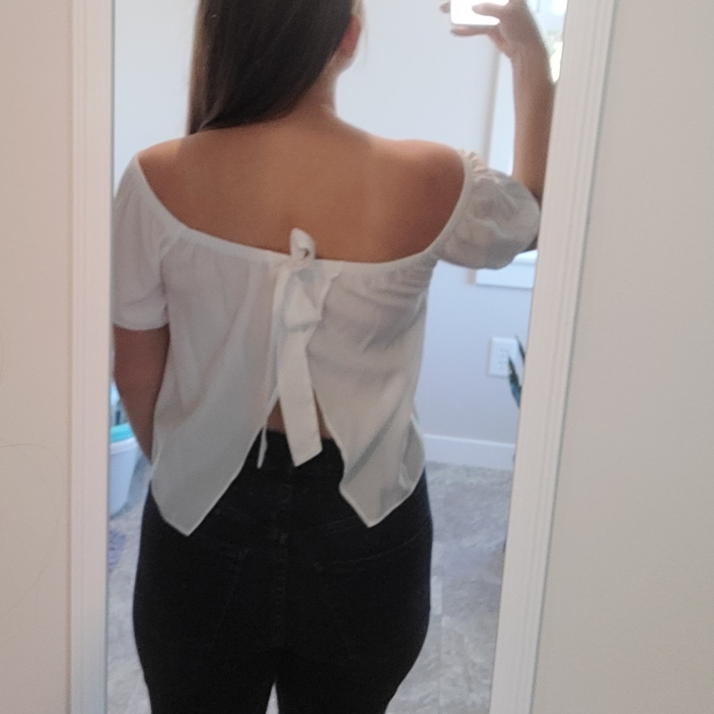 Express white‎ flowy off the shoulder top